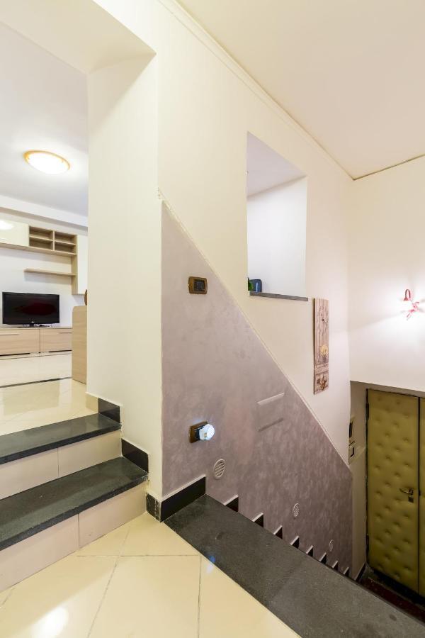 Apartmán Qs1 - Indipendent Flat In Center Neapol Exteriér fotografie